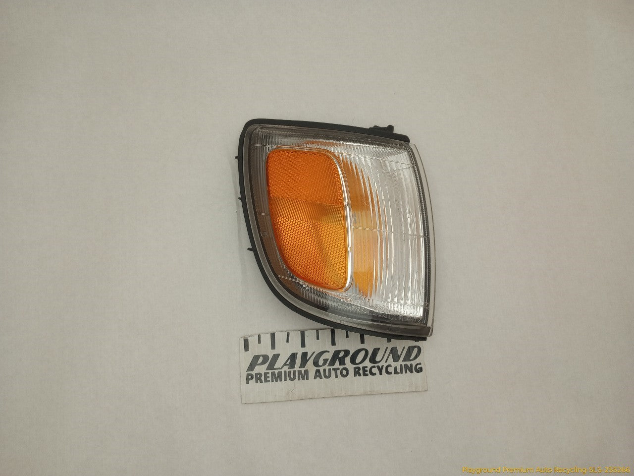 Toyota 4Runner Passenger Right Turn Signal Lamp
