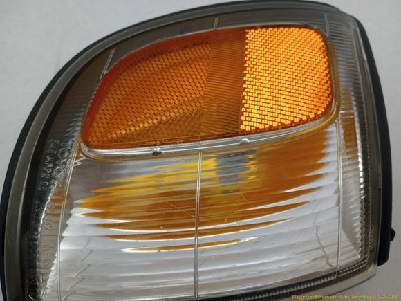 Toyota 4Runner Passenger Right Turn Signal Lamp