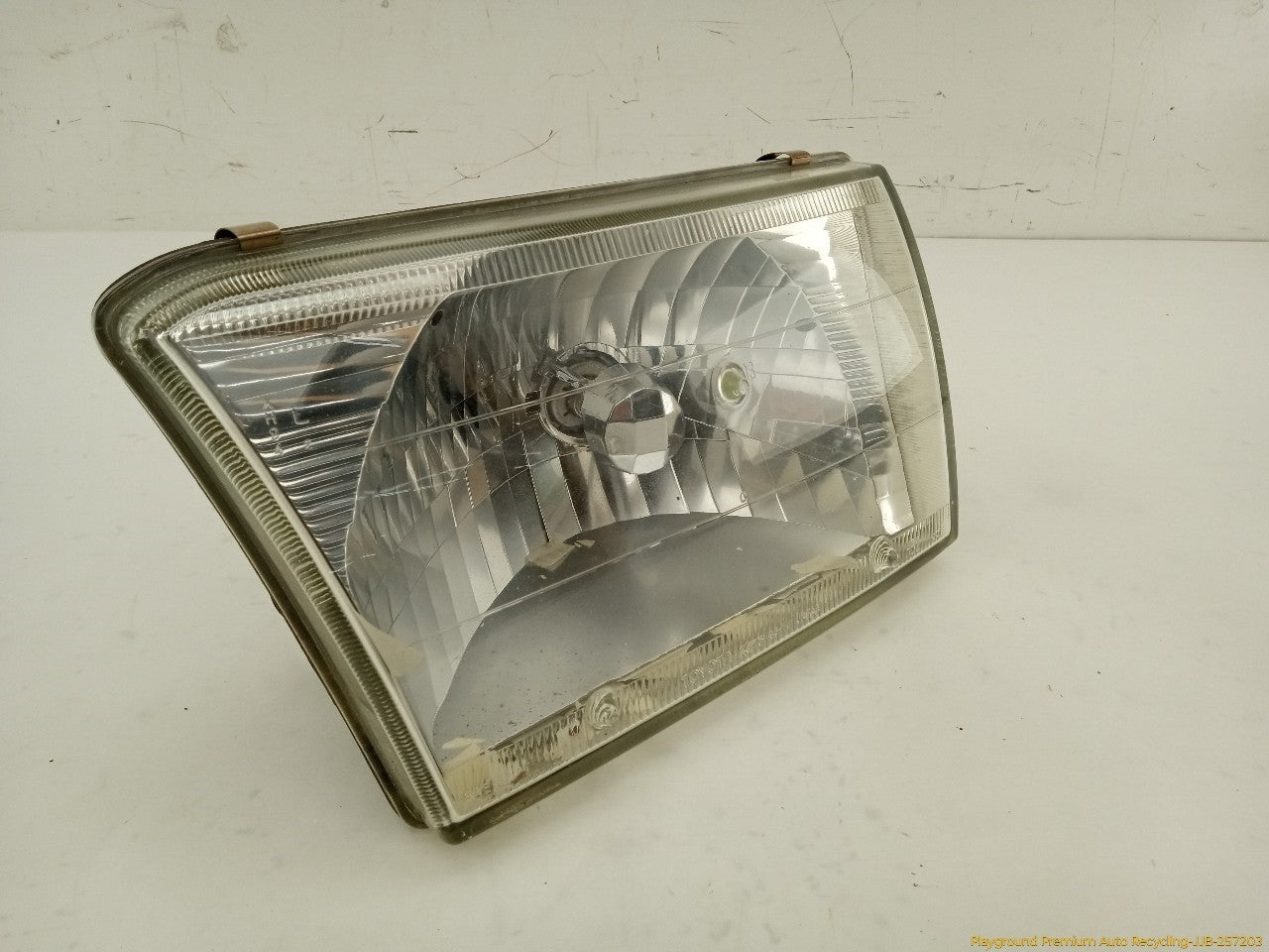 Toyota 4Runner Driver Left Headlamp - 0