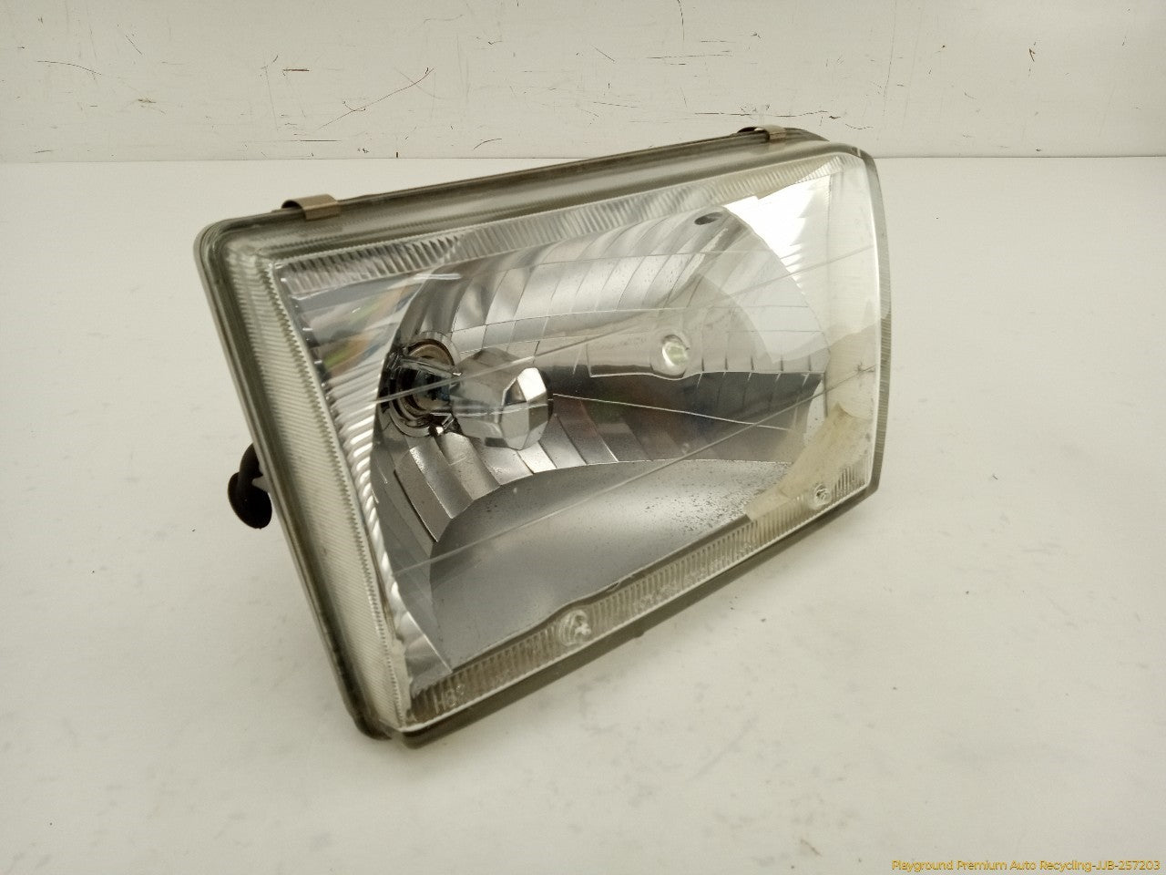Toyota 4Runner Passenger Right Headlamp - 0