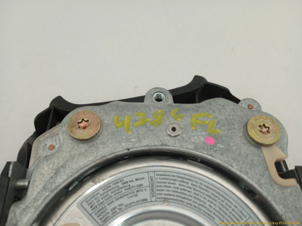 BMW 318ti Steering Wheel Airbag