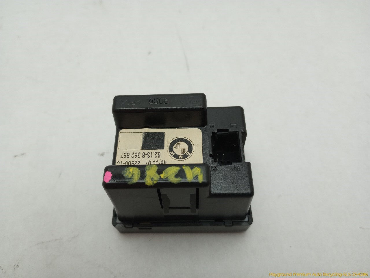 BMW 318ti Compact Digital Clock