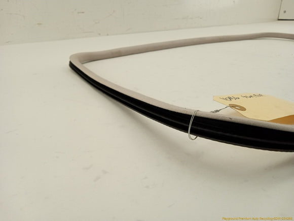 BMW 318ti Sunroof Molding Seal
