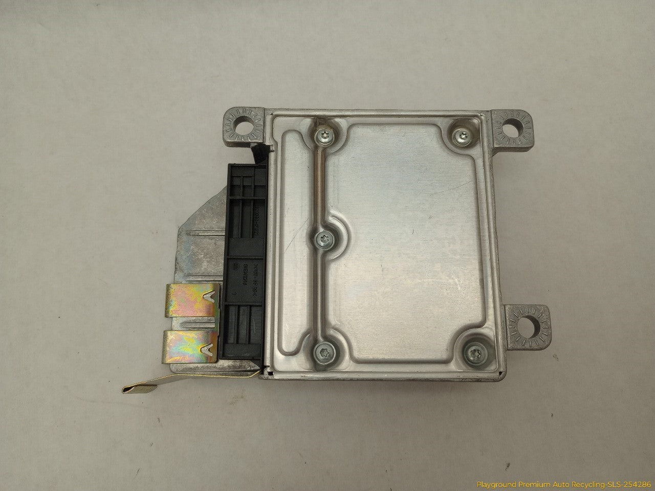 BMW 318ti Airbag Control Module