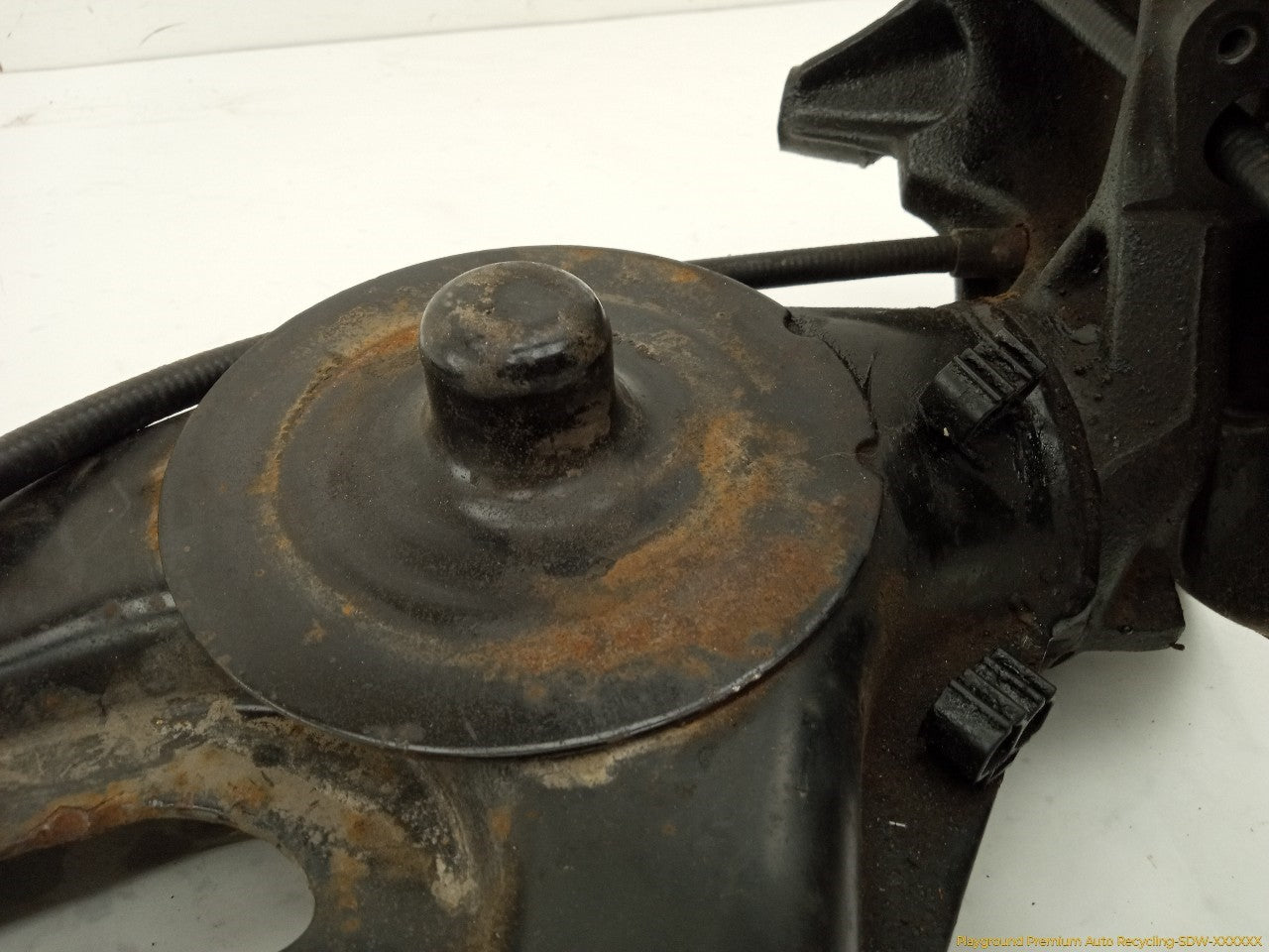 BMW Z3 Driver Left Rear Spindle Knuckle Hub