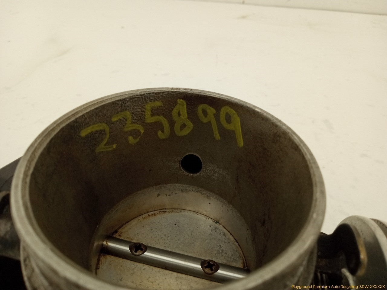 Porsche 944 Throttle Body