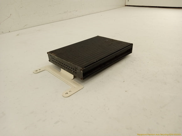 Mitsubishi 3000GT Radio Audio Amplifier