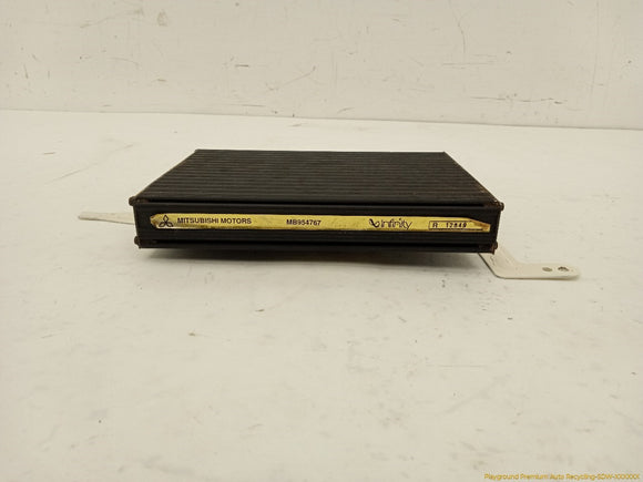 Mitsubishi 3000GT Radio Audio Amplifier