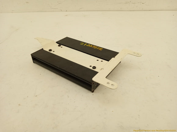 Mitsubishi 3000GT Radio Audio Amplifier