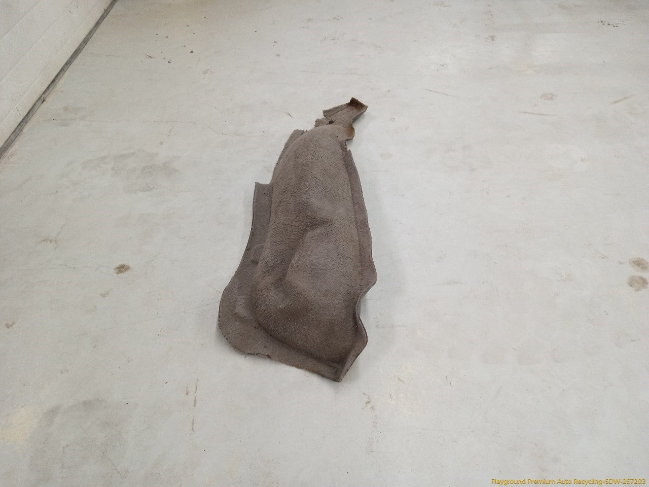 Toyota 4Runner Driver Left Rear Wheel Well Trim - 0