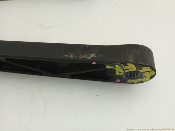 BMW 318ti Pair Of Windshield Wiper Arms