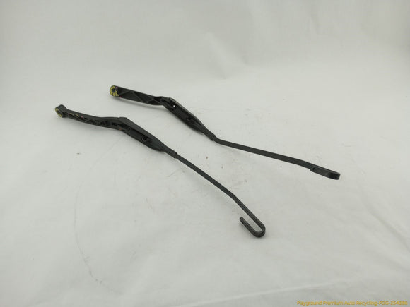 BMW 318ti Pair Of Windshield Wiper Arms