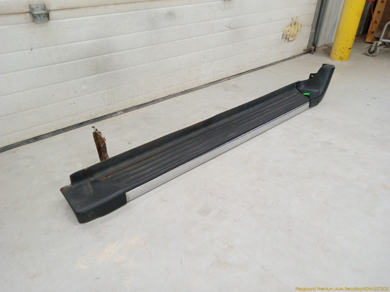 Toyota 4Runner Passenger Right Running Board