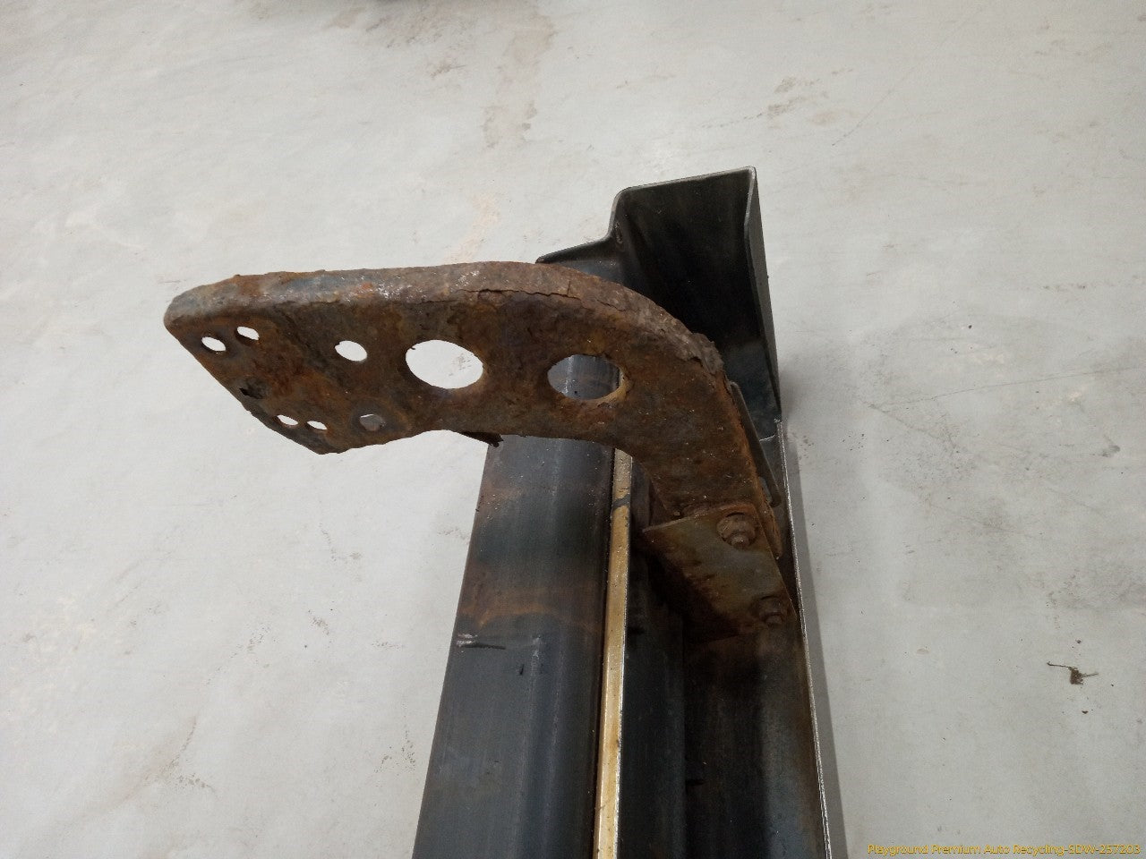 Toyota 4Runner Passenger Right Running Board