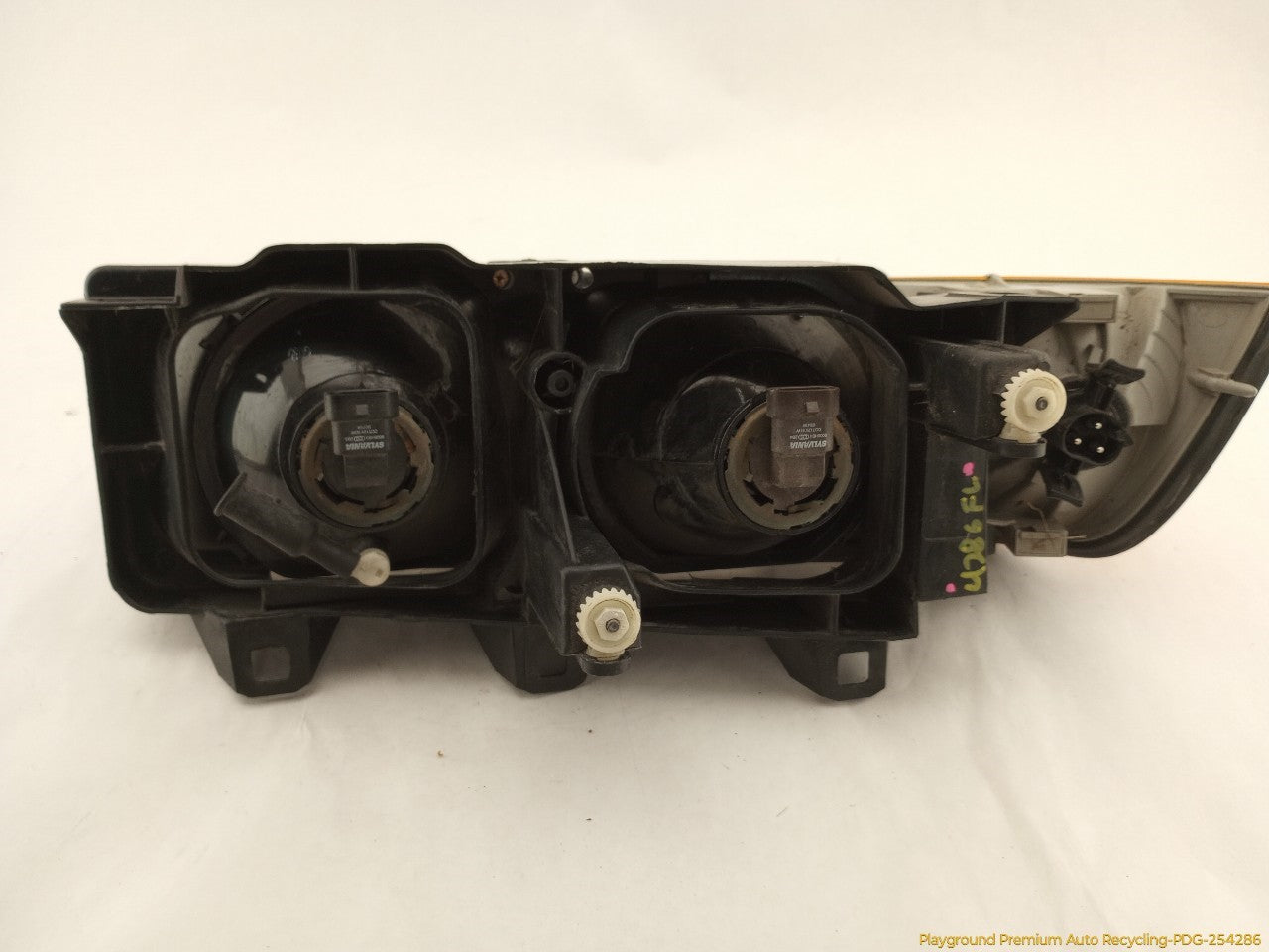 BMW 318ti Driver Left Headlamp