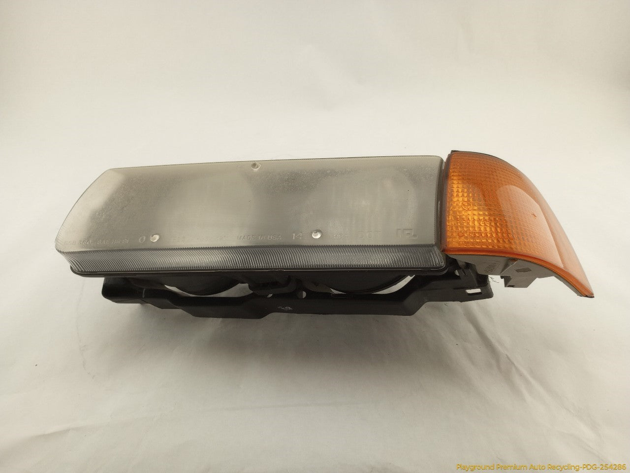 BMW 318ti Driver Left Headlamp
