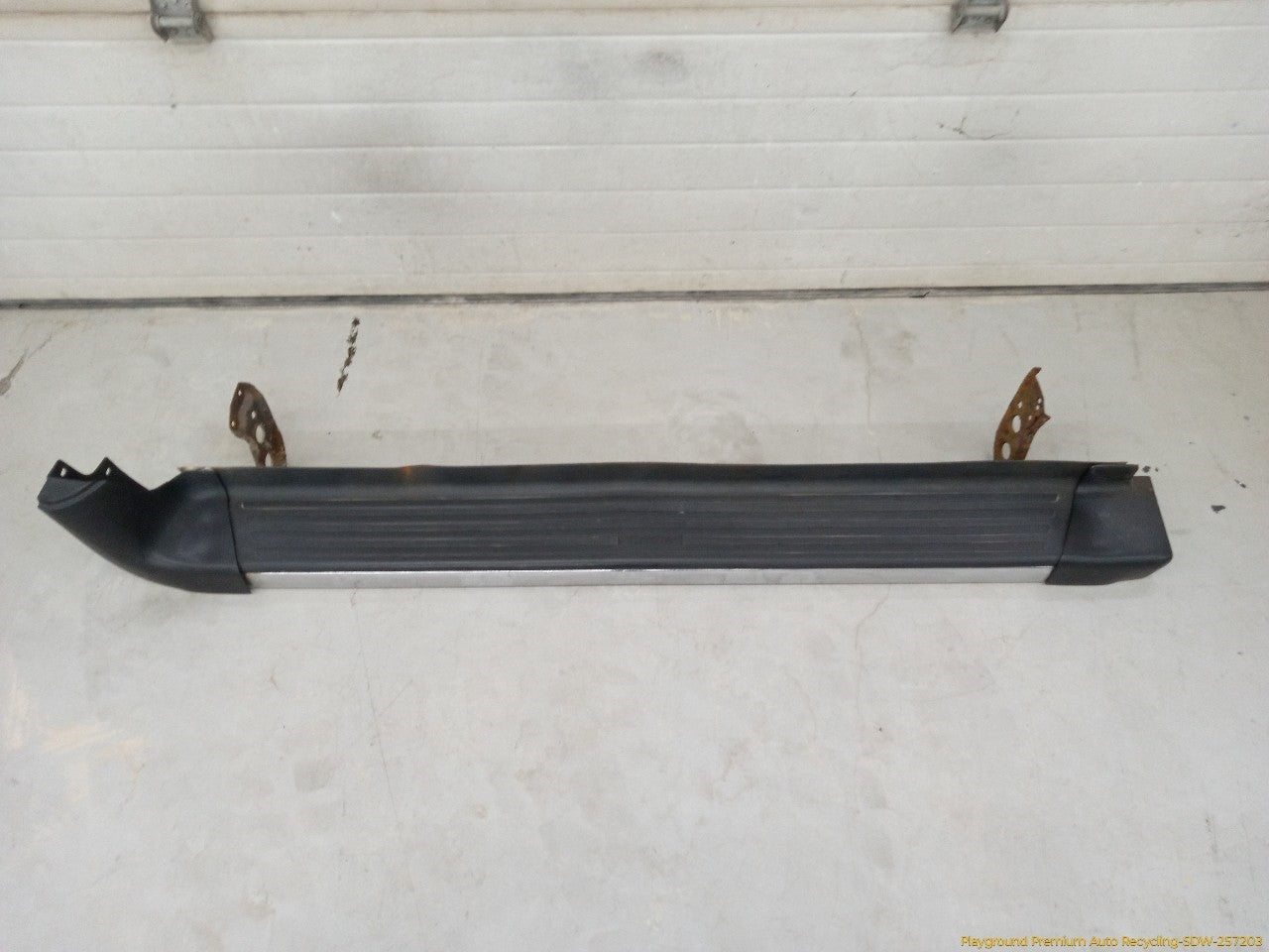 Toyota 4Runner Driver Left Running Board - 0