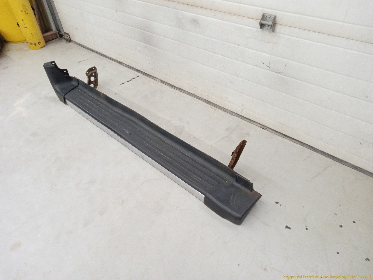 Toyota 4Runner Driver Left Running Board