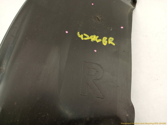 BMW 318ti Pair Of Rear Inner Fender Liner