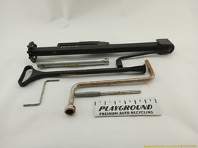 BMW 318ti Vehicle Spare Tools