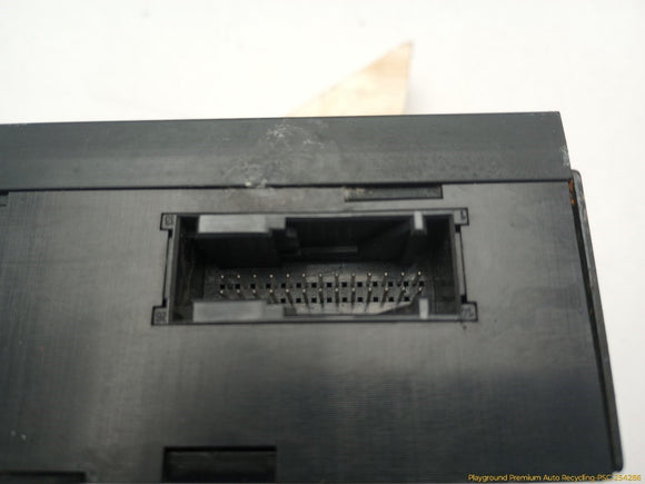 BMW 318ti Radio Audio Amplifier