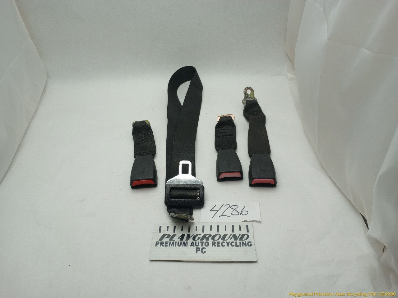 BMW 318ti Set Of 3 Rear Seat Belt Buckles