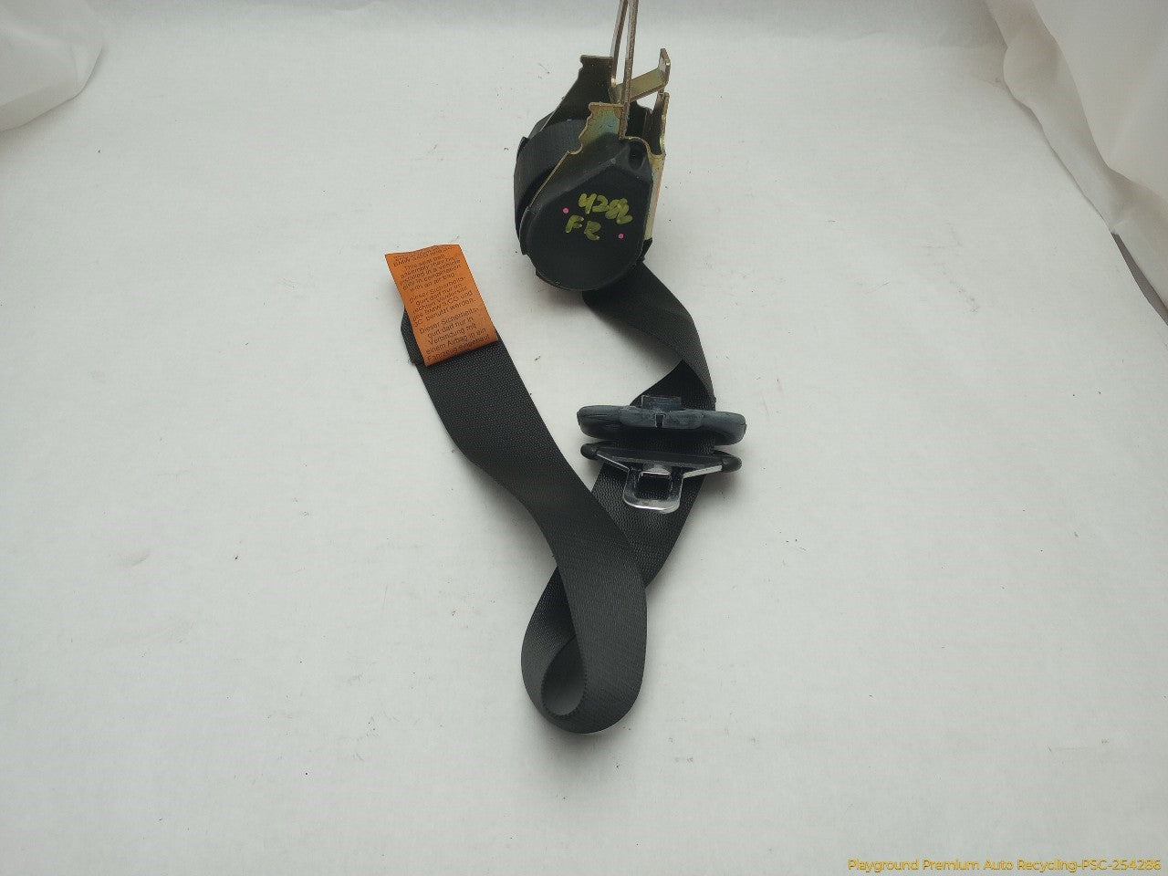 BMW 318ti Pair Of Front Seat Belt Retractors