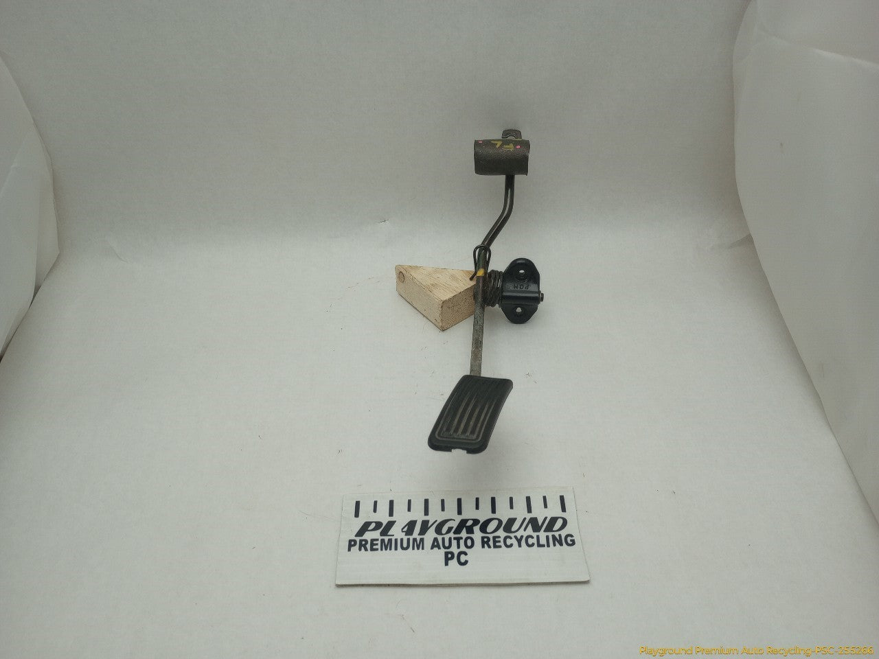 toyota gas pedal Toyota 4Runner Accelerator Gas Pedal