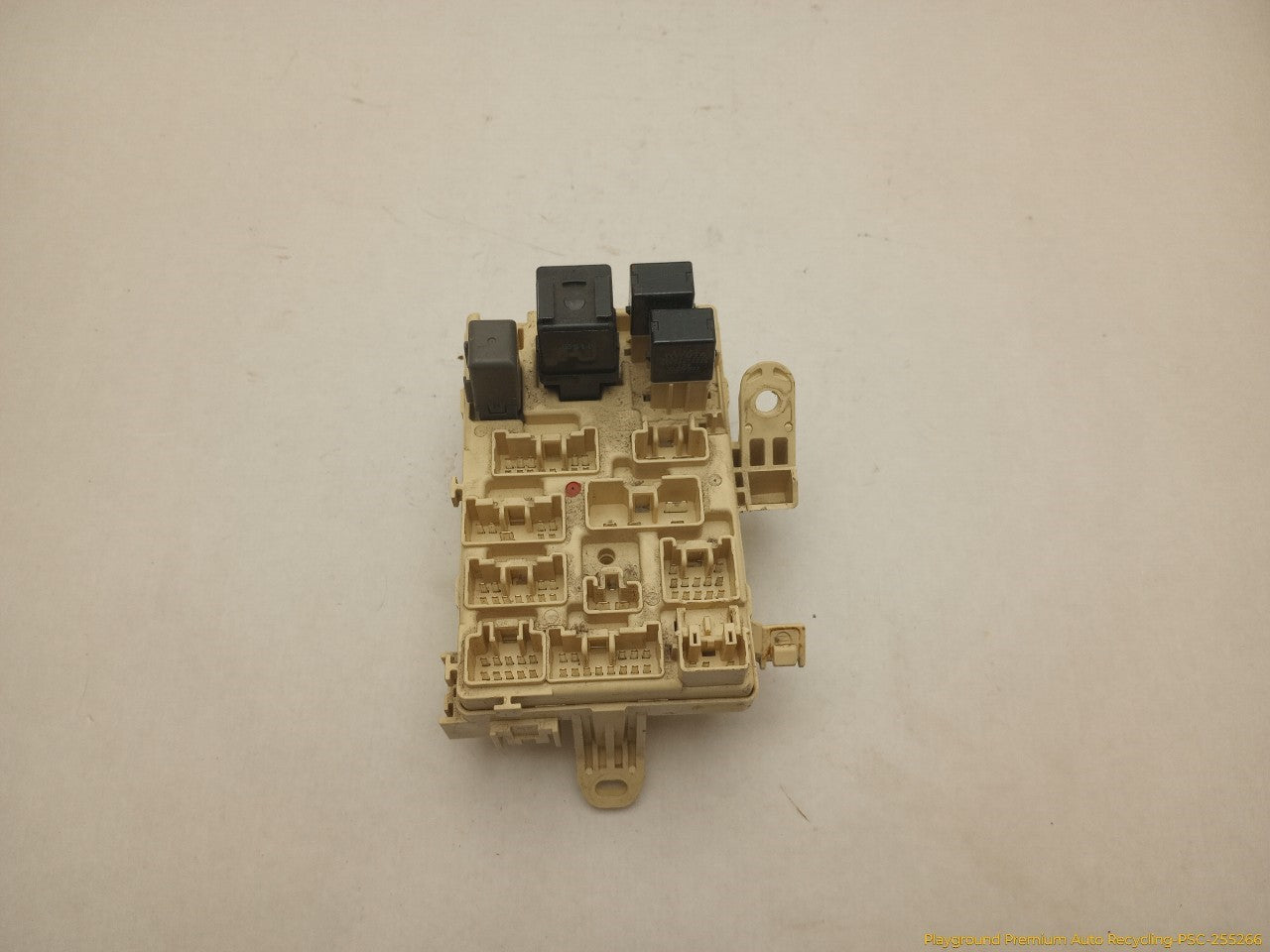 Toyota 4Runner Cabin Fuse Box - 0