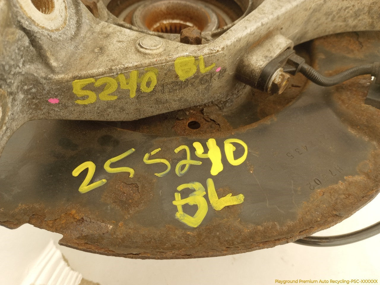 Dodge Charger Driver Left Rear Spindle Knuckle Hub