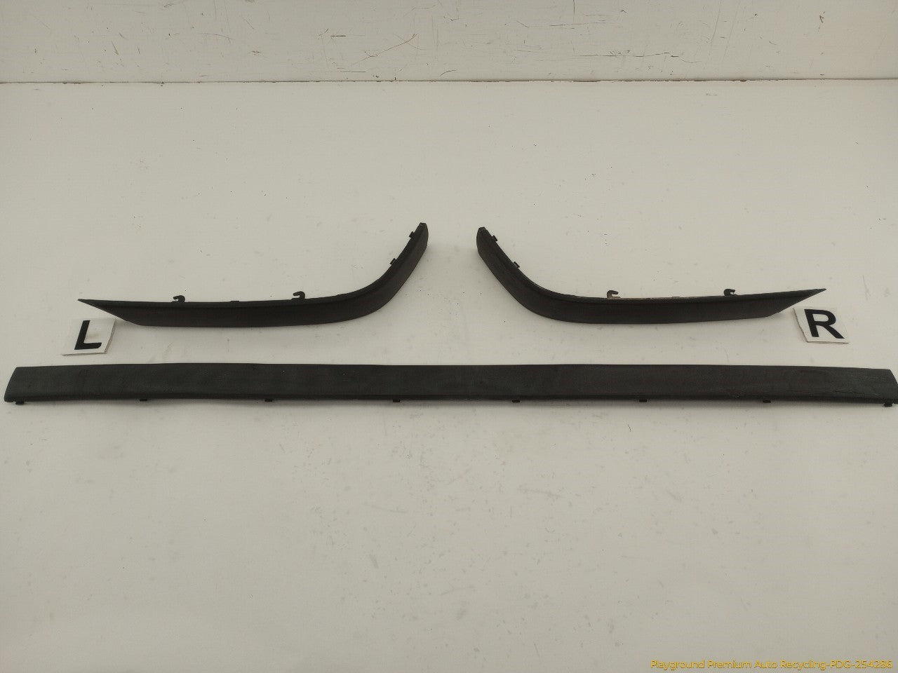 BMW 318ti Set Of 3 Rear Bumper Strip Moldings - 0