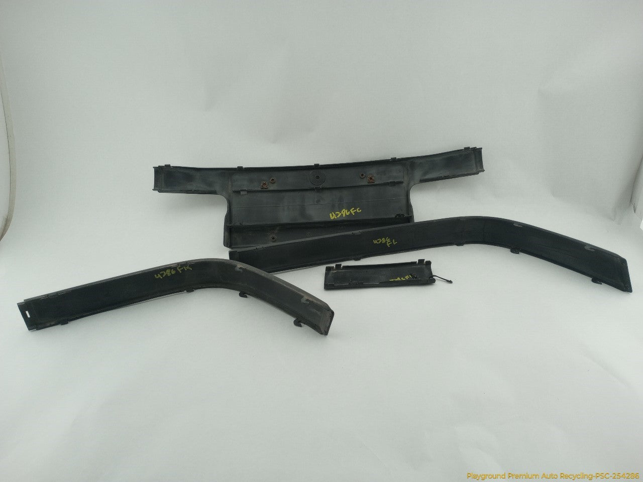 BMW 318ti Set Of 3 Front Bumper Strip Moldings - 0