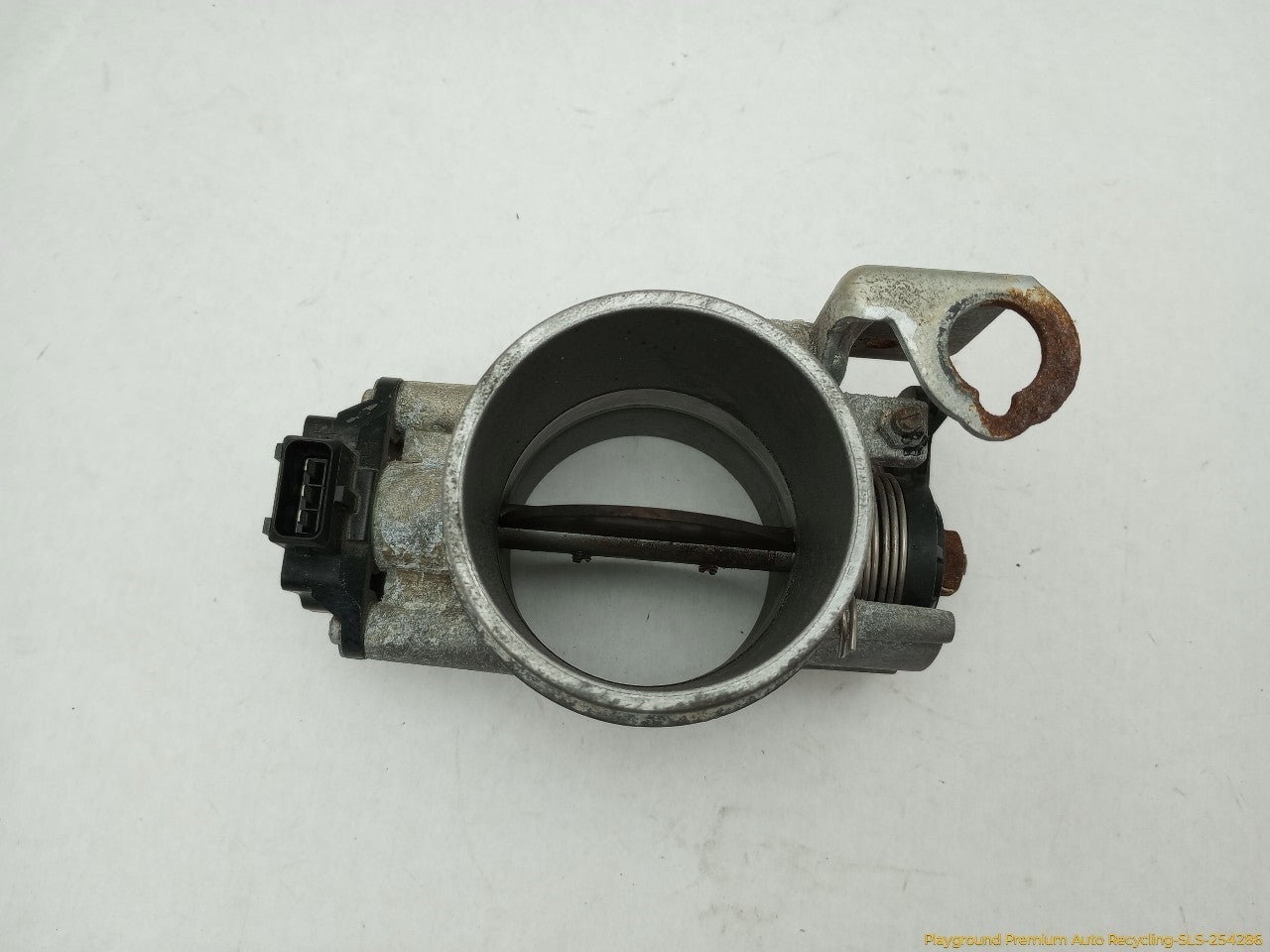 BMW 318ti Throttle Body - 0