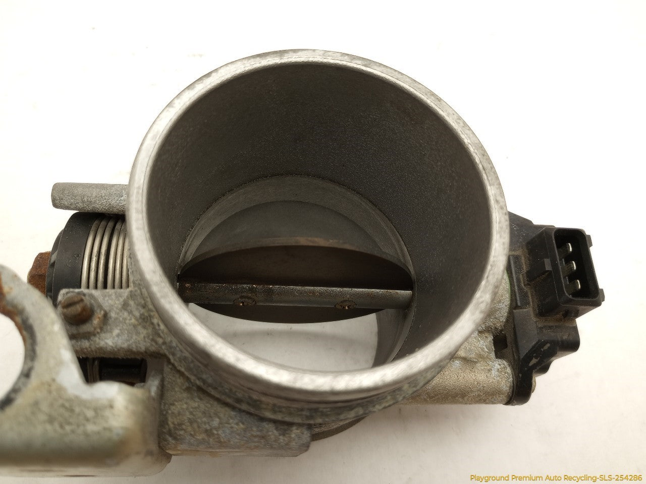 BMW 318ti Throttle Body