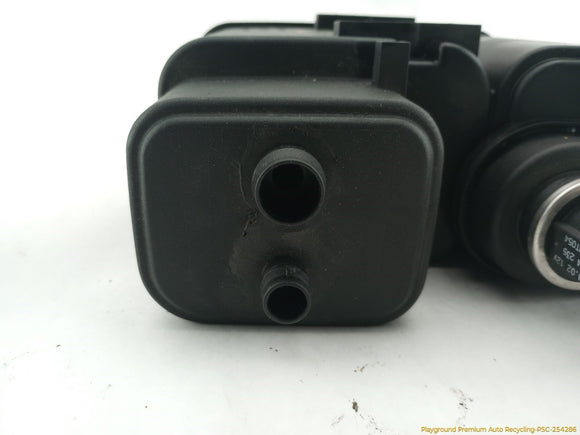 BMW 318ti Fuel Vapor Charcoal Canister