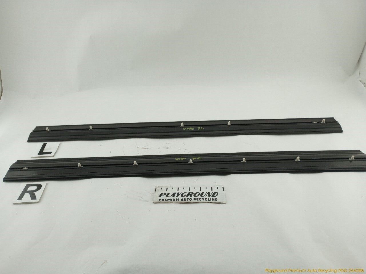 BMW 318ti Pair Of Front Door Sill Scuff Plate Trim
