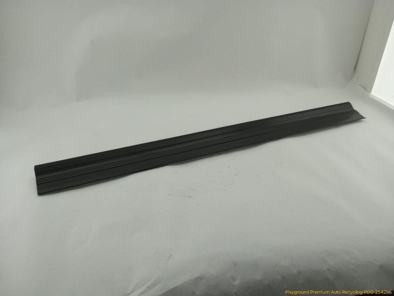 BMW 318ti Pair Of Front Door Sill Scuff Plate Trim