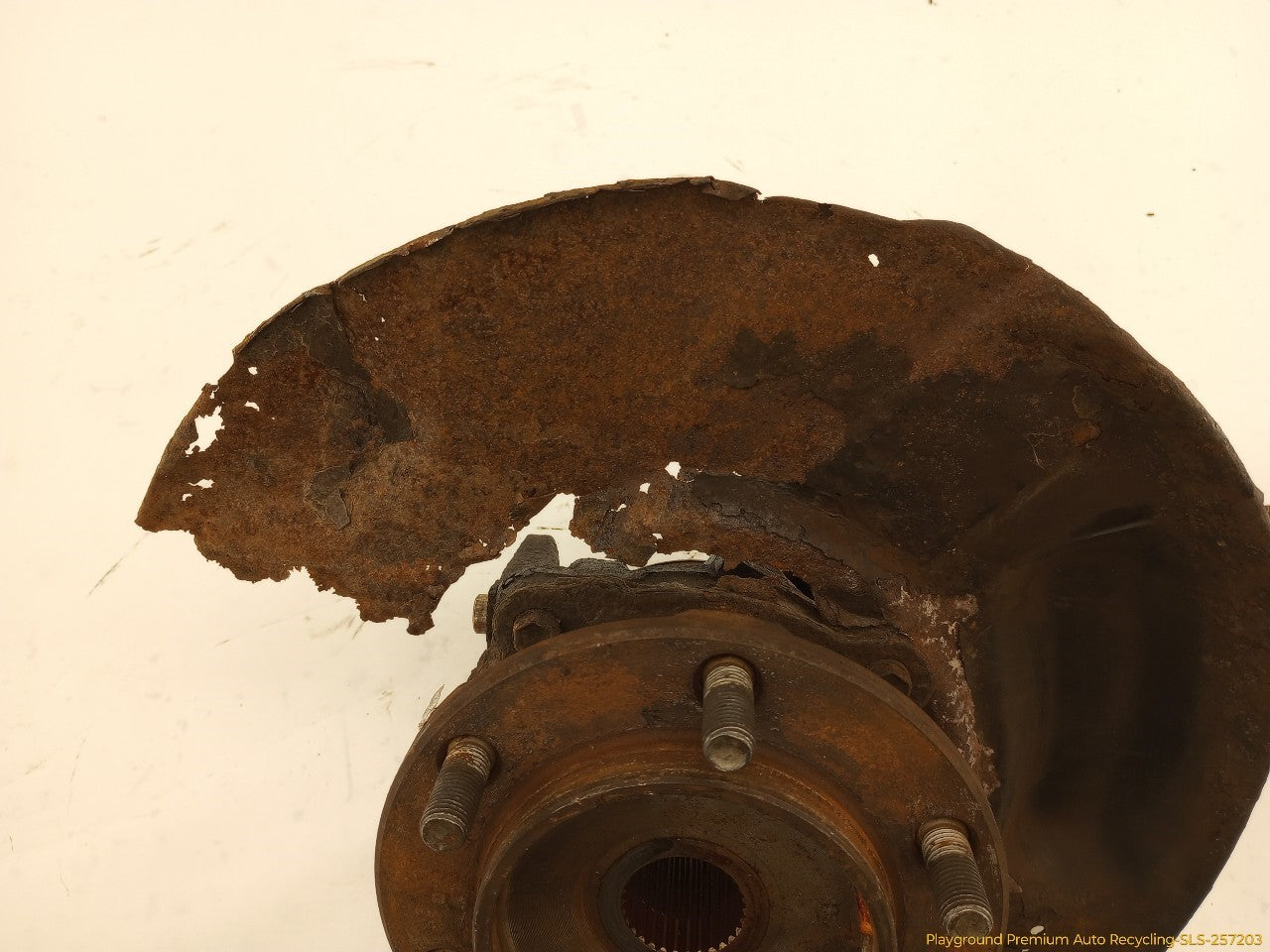 Toyota 4Runner Passenger Right Front Spindle Knuckle Hub - 0