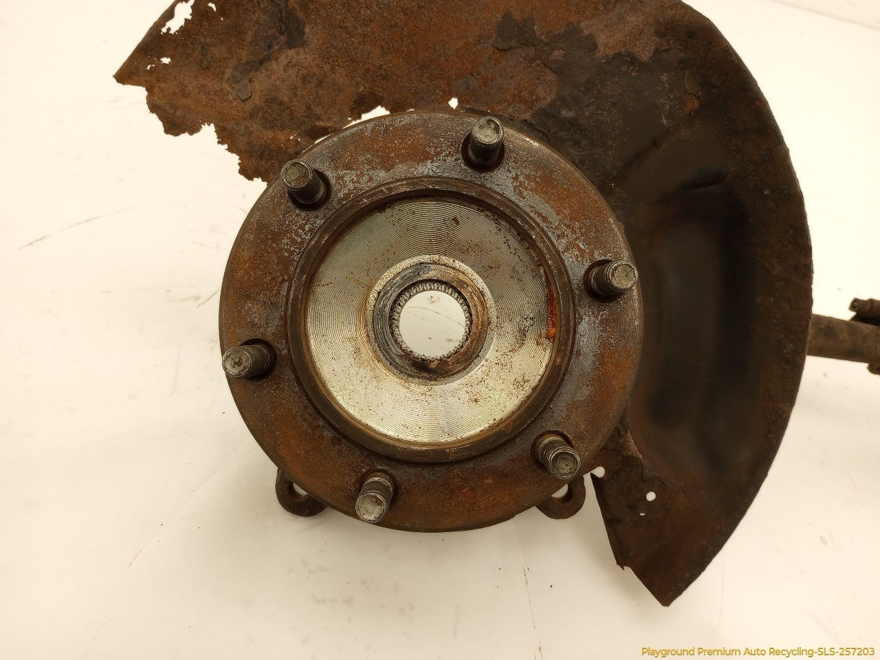 Toyota 4Runner Passenger Right Front Spindle Knuckle Hub