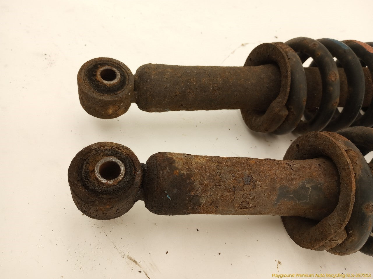Toyota 4Runner Pair Of Front Struts - 0