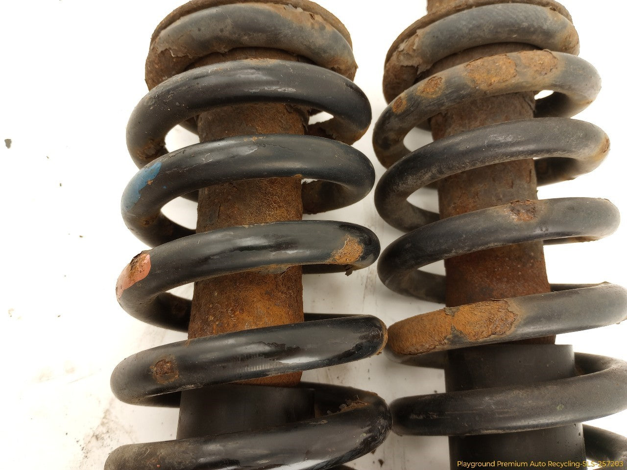 Toyota 4Runner Pair Of Front Struts