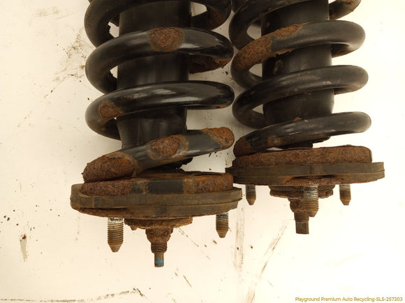 Toyota 4Runner Pair Of Front Struts