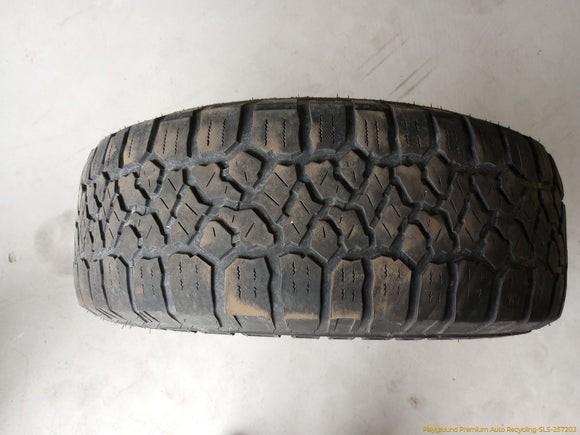Toyota 4Runner Pair Of Kenda Klever A/T Tires