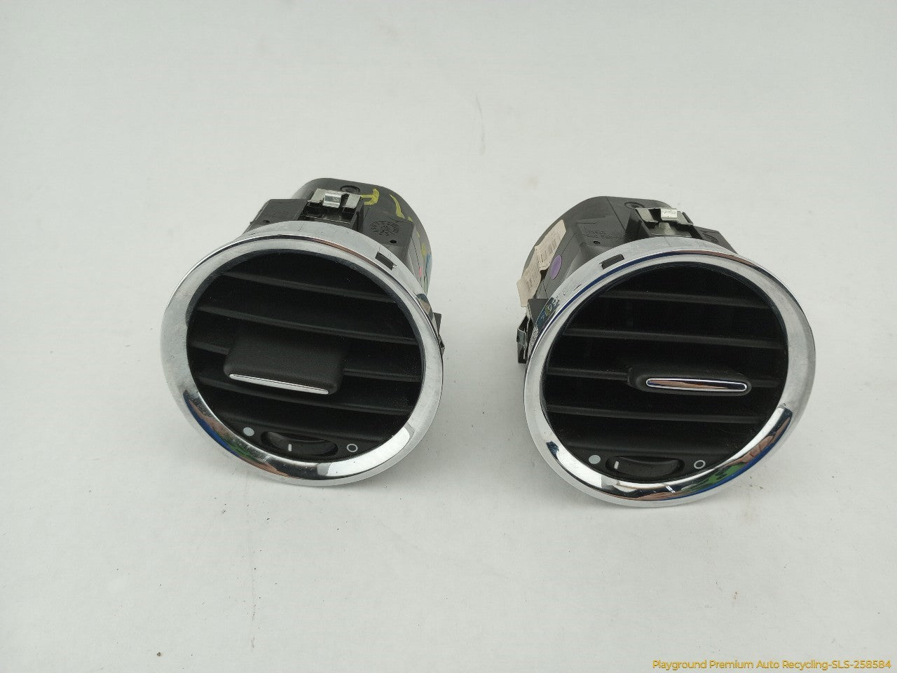 Fiat 500 Set Of Dashboard Air Vents