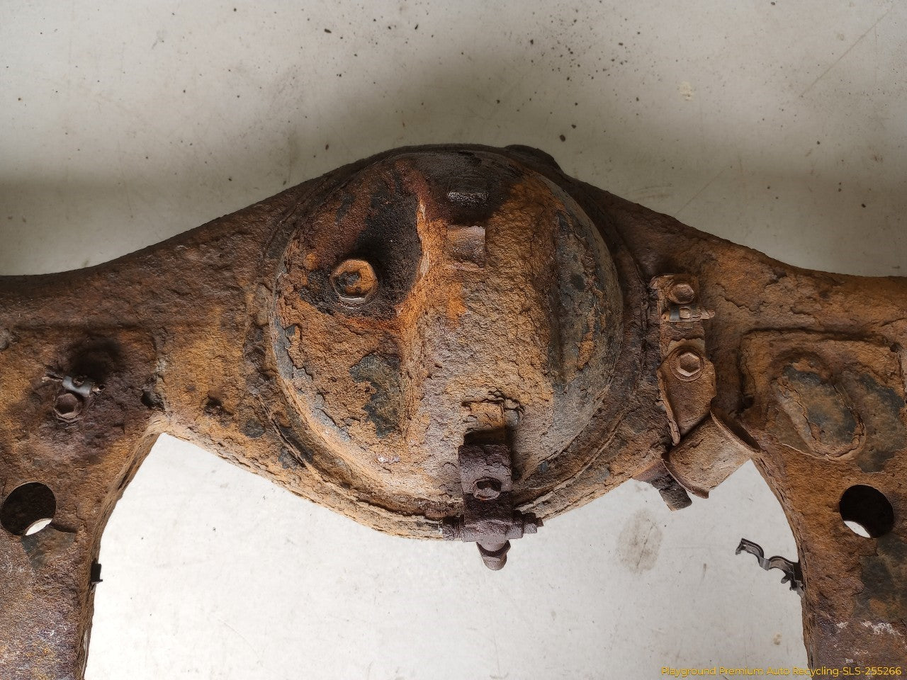 Toyota 4Runner Rear Differential Carrier Housing