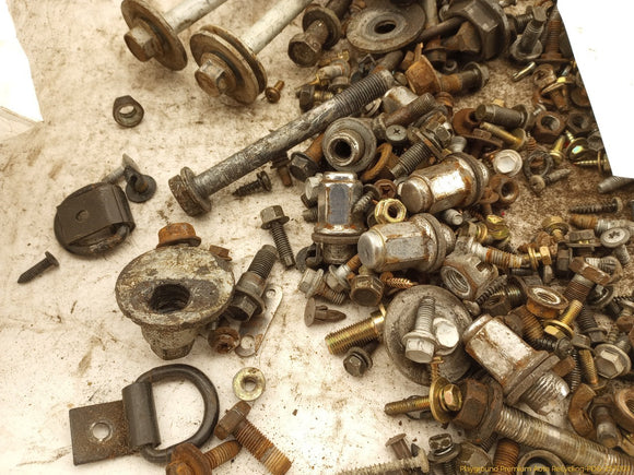 Toyota 4Runner Dismantling Hardware Fasteners Bolts & Nuts