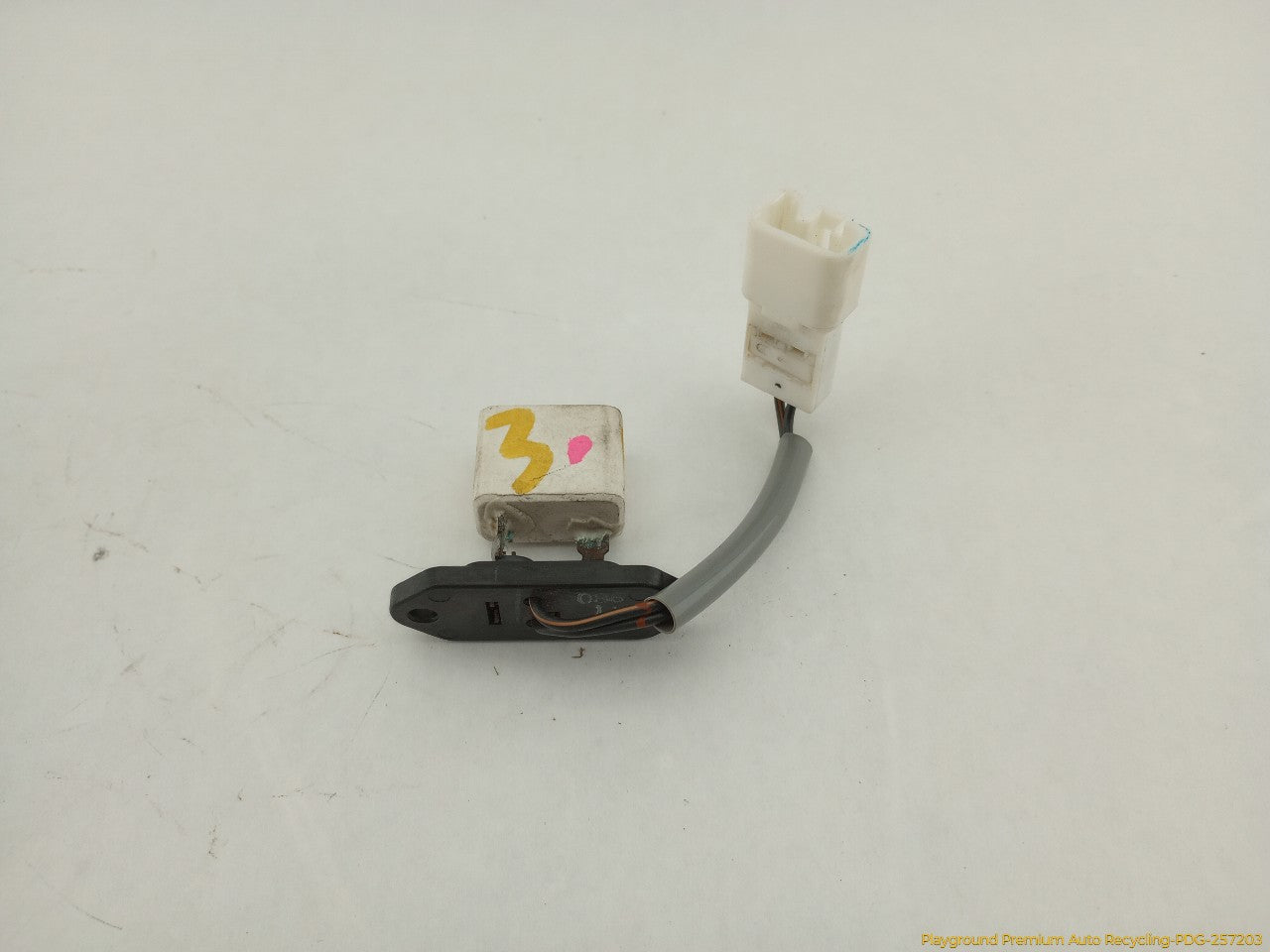 Toyota 4Runner Rear Blower Motor Resistor - 0
