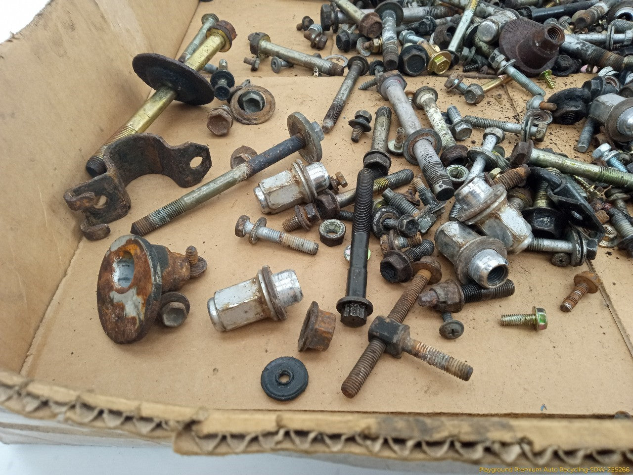 Toyota 4Runner Dismantling Hardware Fasteners Bolts & Nuts - 0