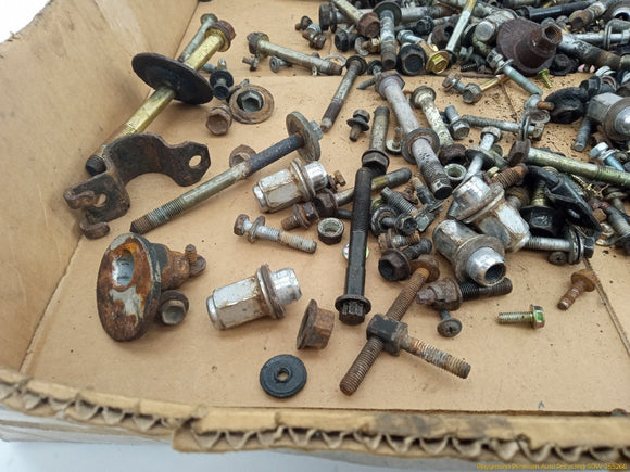 Toyota 4Runner Dismantling Hardware Fasteners Bolts & Nuts