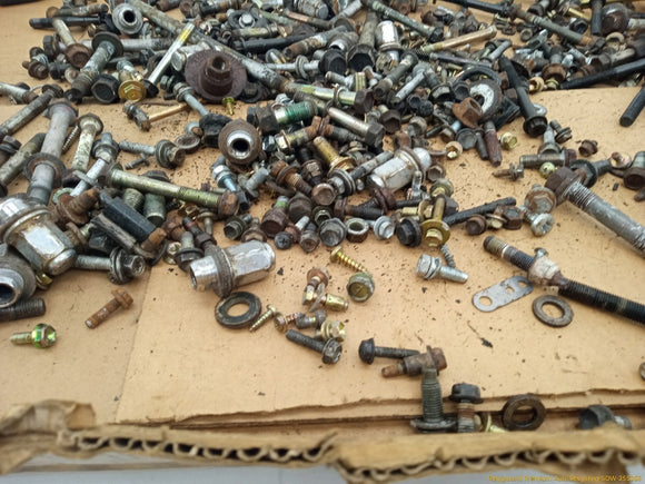 Toyota 4Runner Dismantling Hardware Fasteners Bolts & Nuts